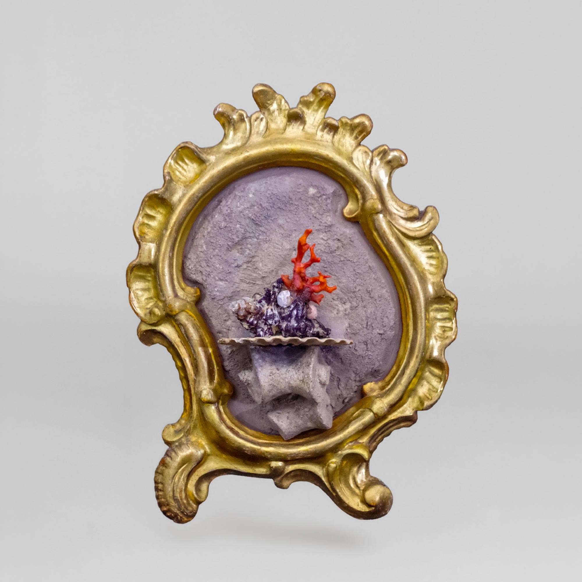 Barocker Spiegelrahmen mit Koralle