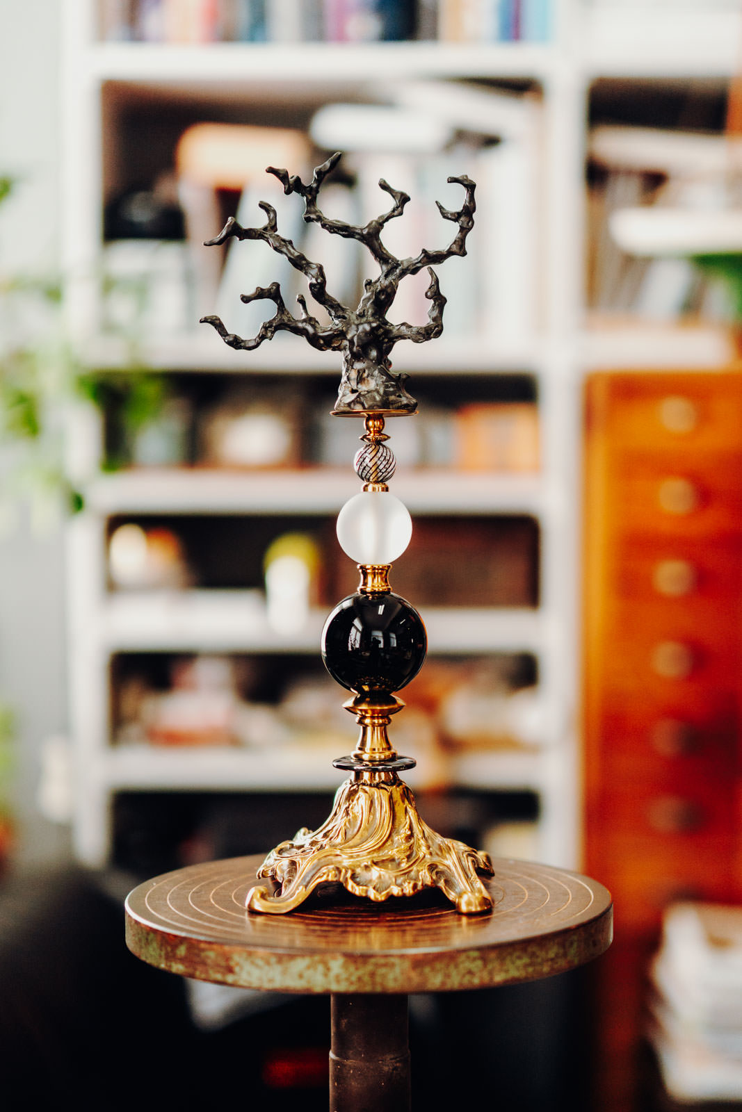 Kunst mit schwarzer Koralle